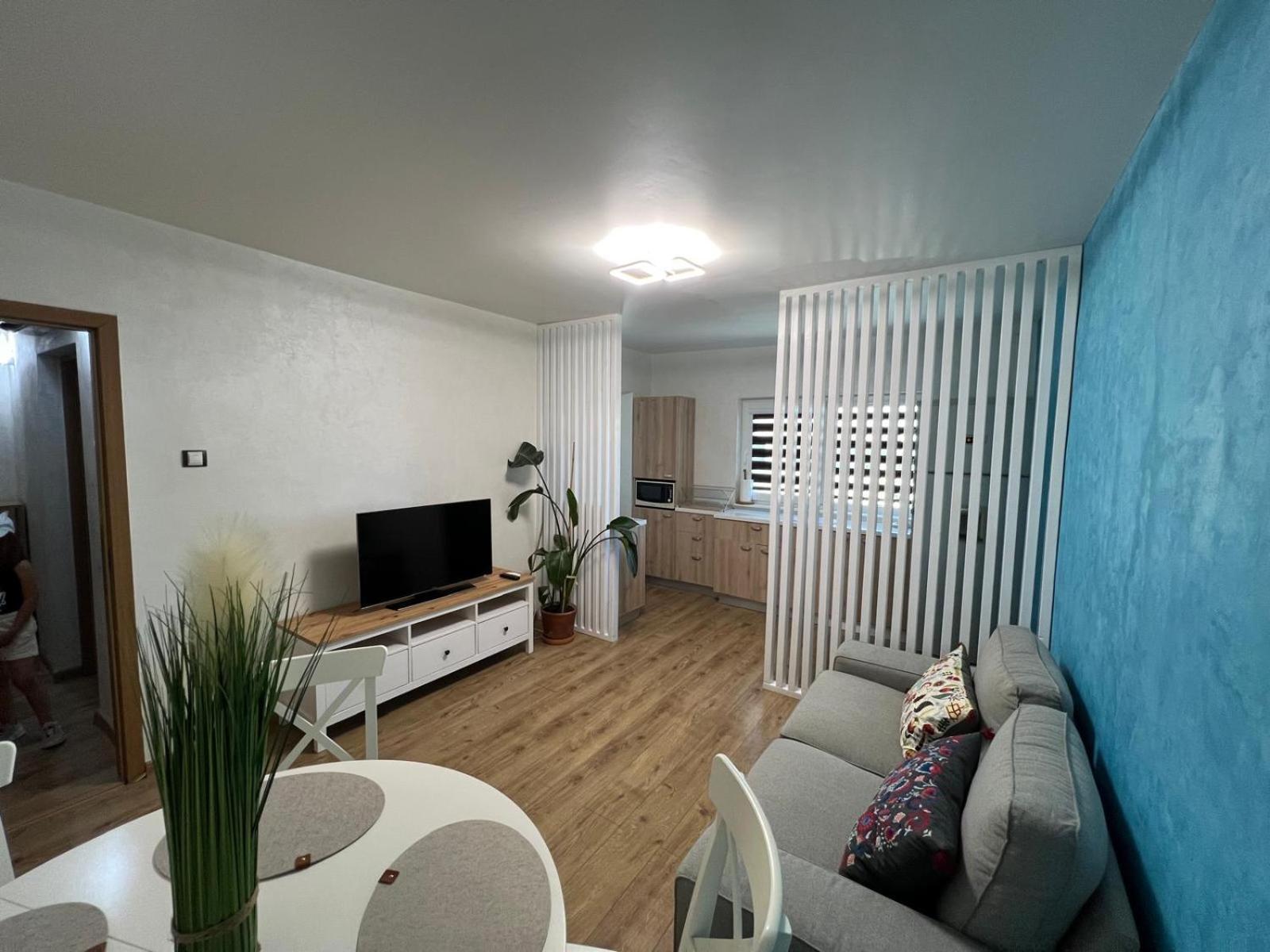 Miva Apartments Mangalia Eksteriør billede